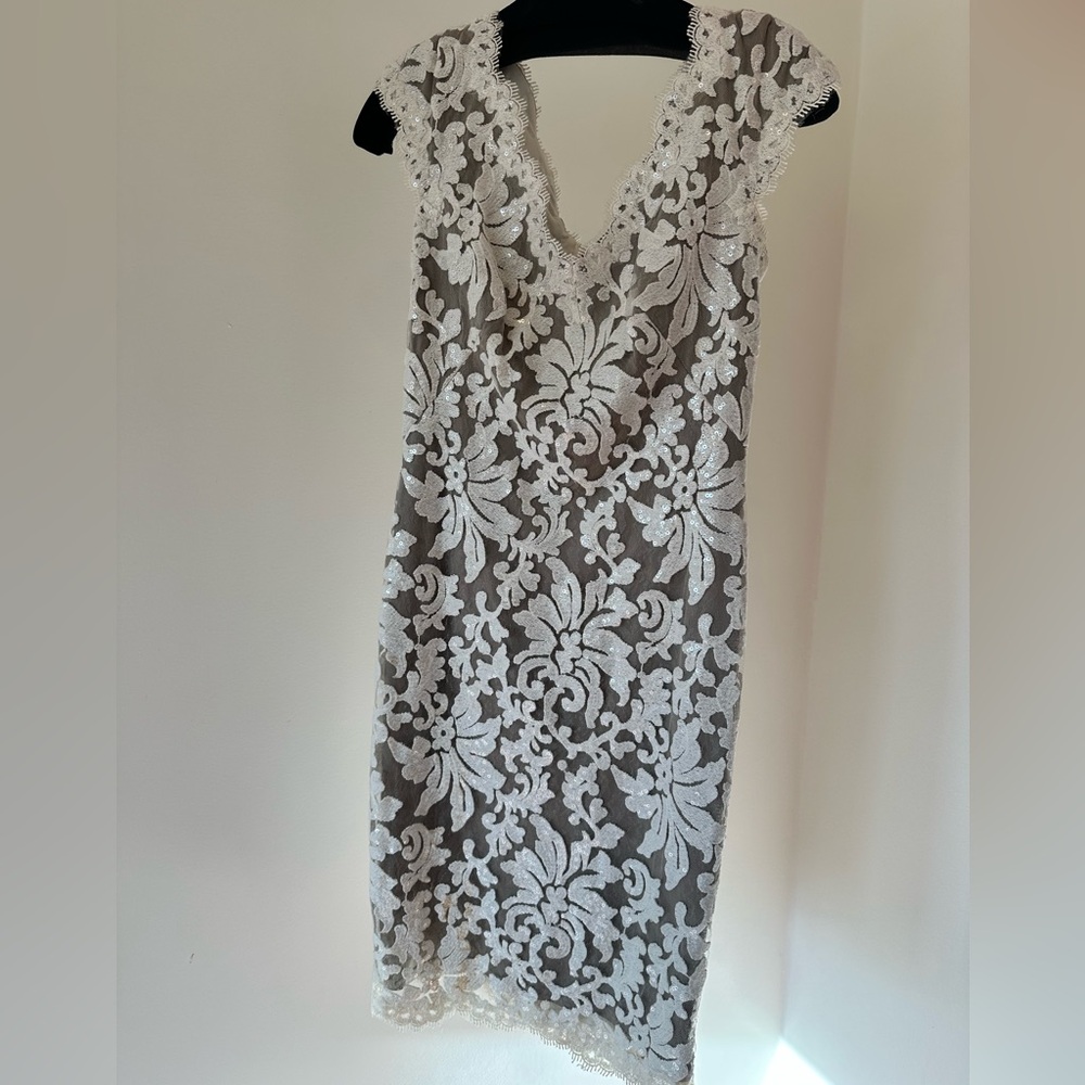 Tadashi Shoji Dress White Bridal or Cocktail V-Neck